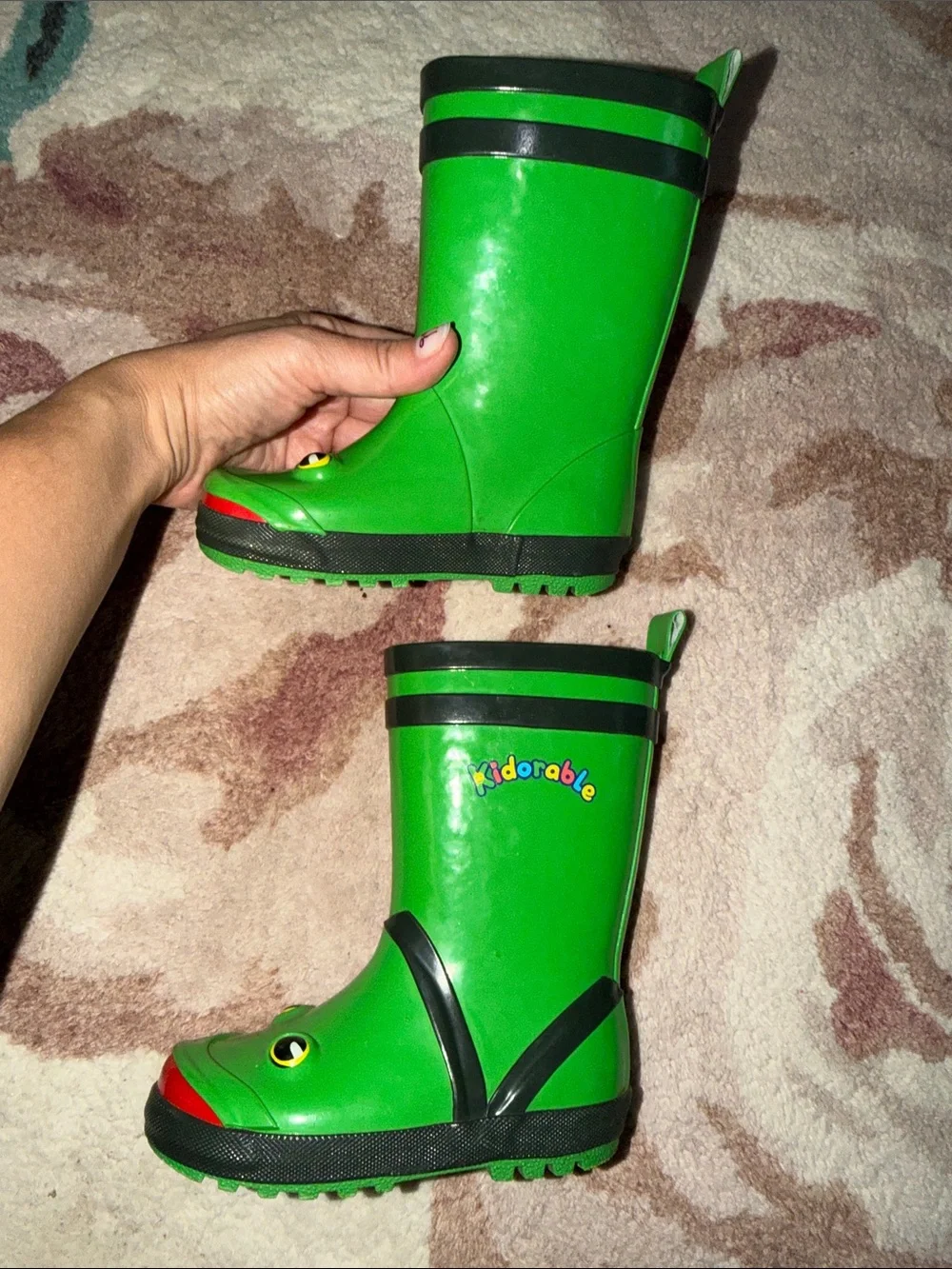Kidorable Bright Green Frog Rain Boots with Frog Face